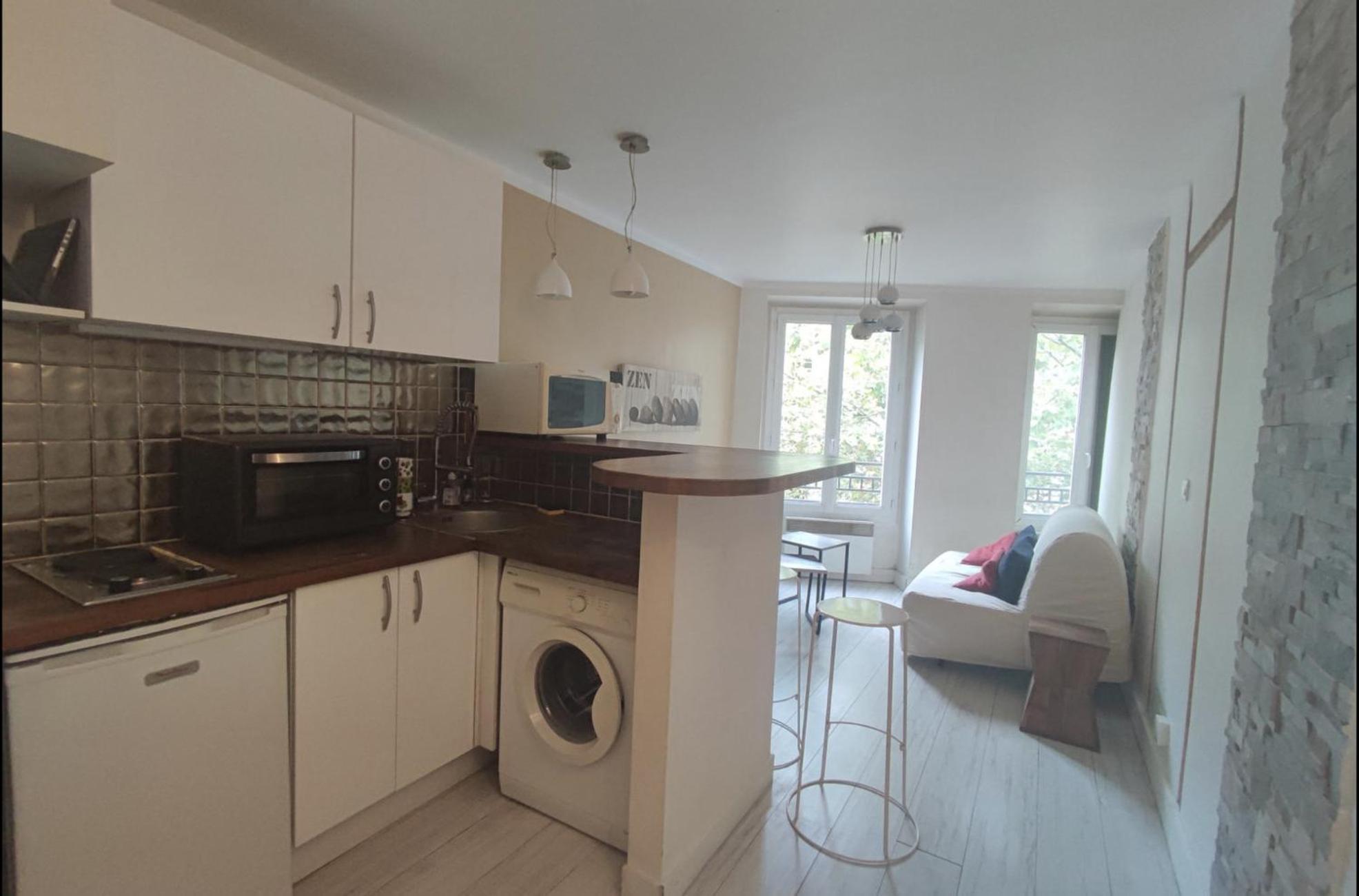 Appartamento Studio Near Montmartre And Place De Clichy, Bright Sunny 4th Floor *